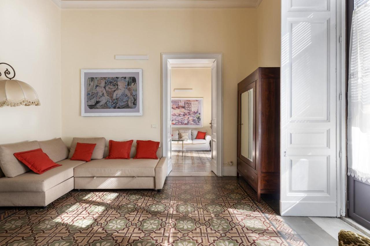 Catania City Center Historical Building Home Kültér fotó